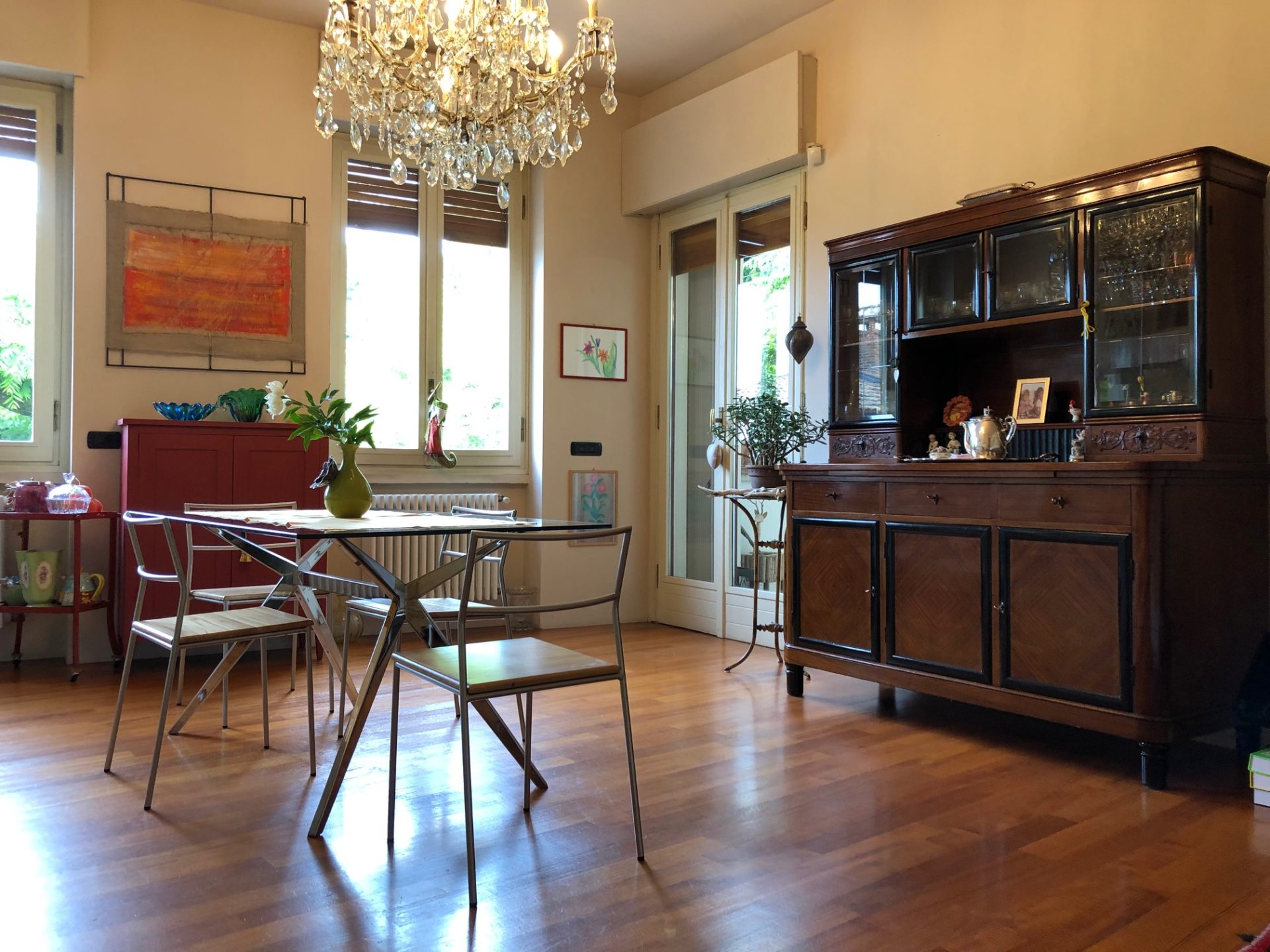 Varese, Prima Cappella: raffinato trilocale