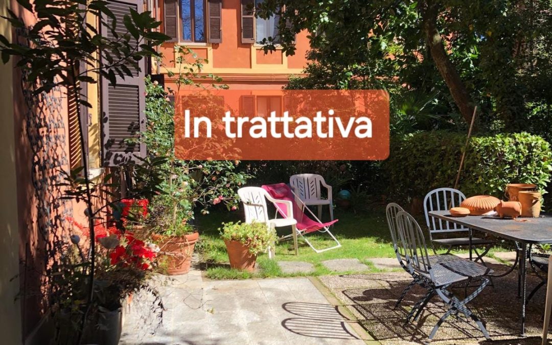 Varese, Aguggiari: appartamento di charme con giardino